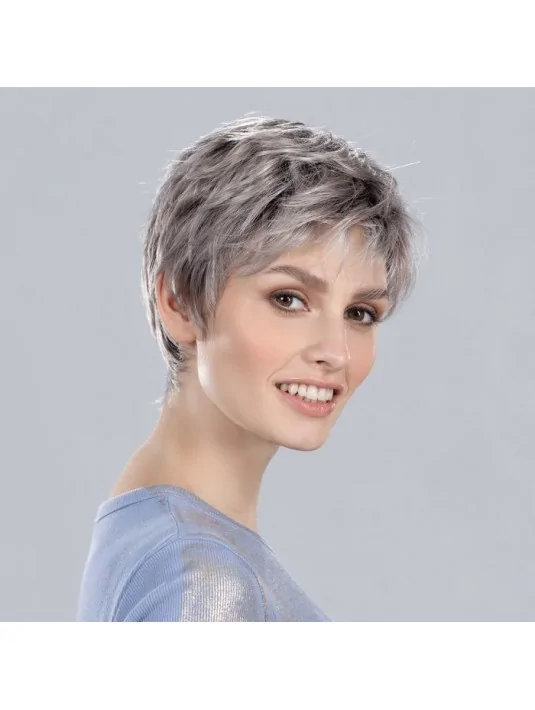 Perruque synthétique DEBBIE Metallic Grey Rooted ELLEN WILLE Perruque synthétique DEBBIE Metallic Grey Rooted ELLEN WILLE