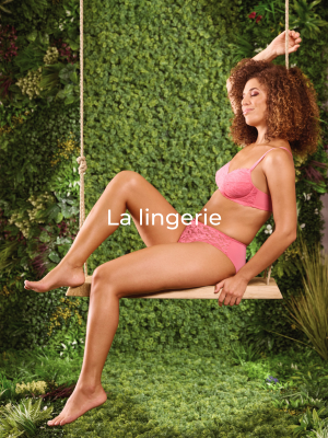 Lingerie, soutien-gorge pour prothèses mammaires et culottes Amoena